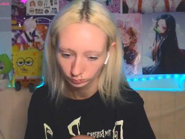 KatiaNabiee live cam on BongaCams
