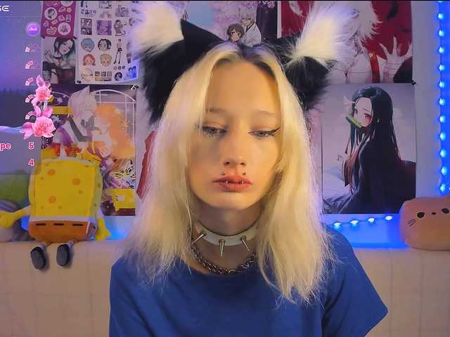 KatiaNabiee live webcam show