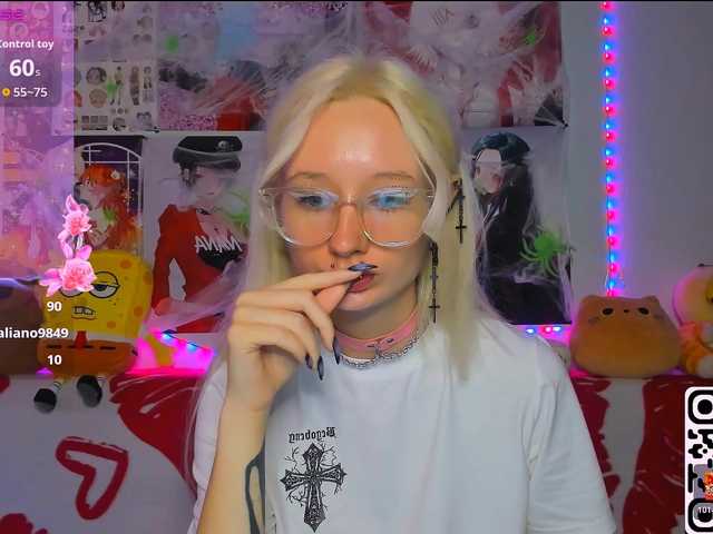 KatiaNabiee live cam on BongaCams