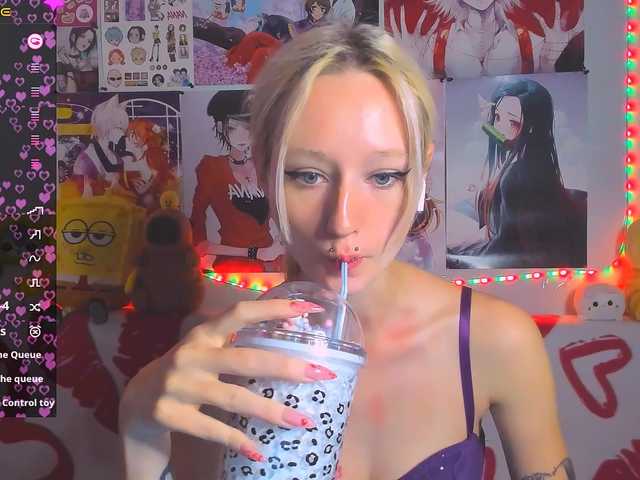 KatiaNabiee live cam on BongaCams