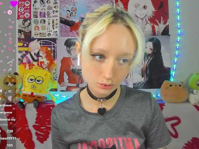 KatiaNabiee live cam on BongaCams