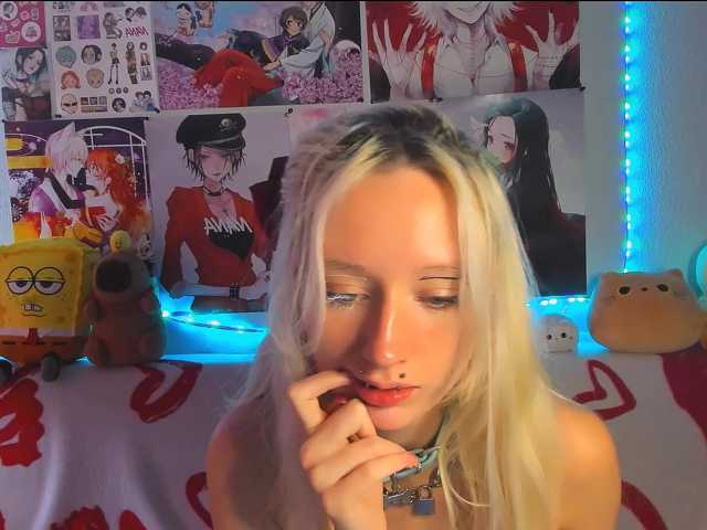 KatiaNabiee live cam on BongaCams