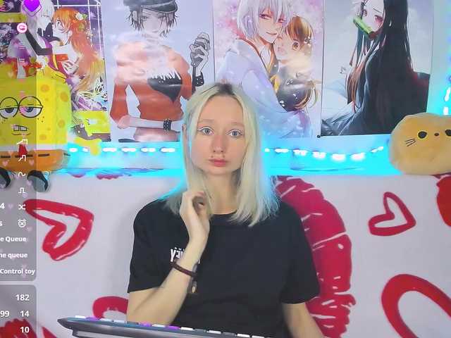 KatiaNabiee live cam on BongaCams