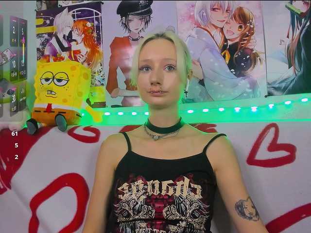 KatiaNabiee live cam on BongaCams