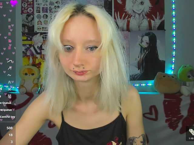KatiaNabiee Live Cam and Statistics on UnifiedCams