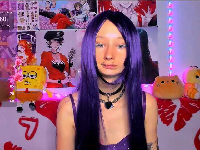 KatiaNabiee live cam preview