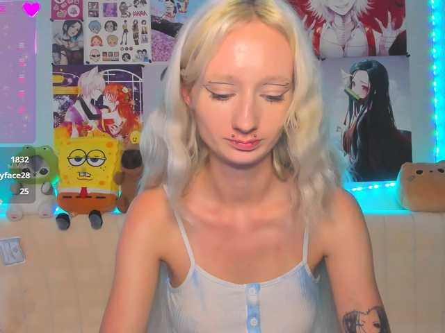 KatiaNabiee live cam on BongaCams