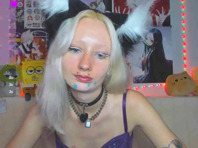 KatiaNabiee webcam
