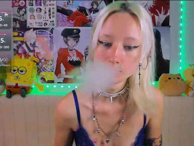 KatiaNabiee webcam