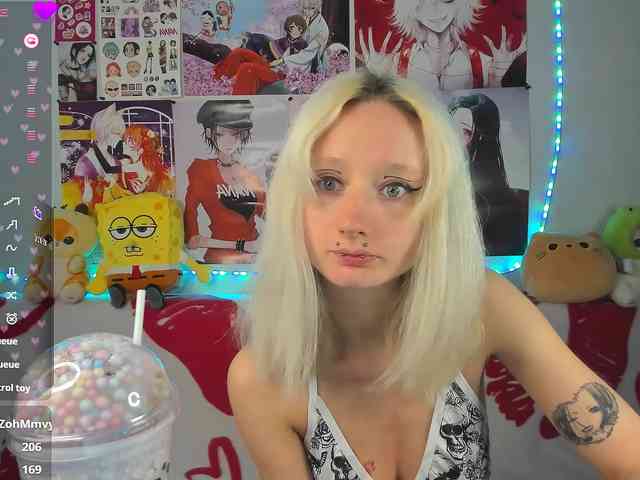 KatiaNabiee webcam