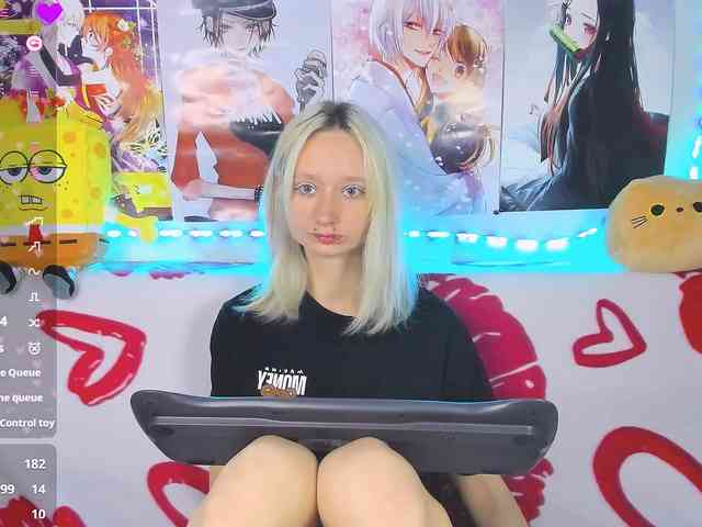 KatiaNabiee webcam