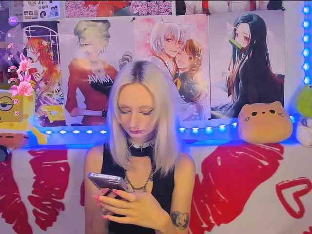 KatiaNabiee webcam