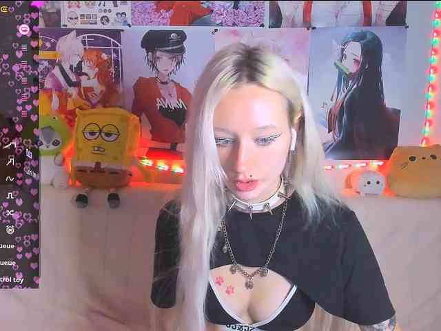 KatiaNabiee webcam