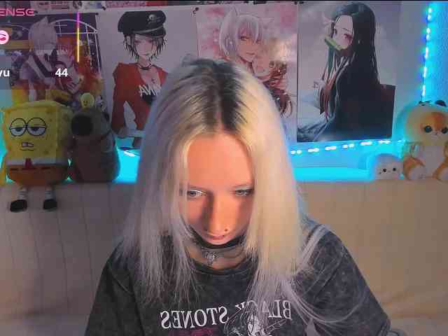KatiaNabiee webcam
