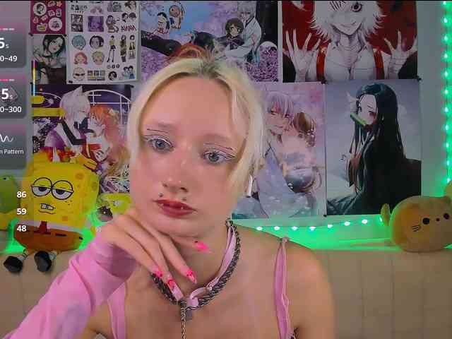 KatiaNabiee webcam