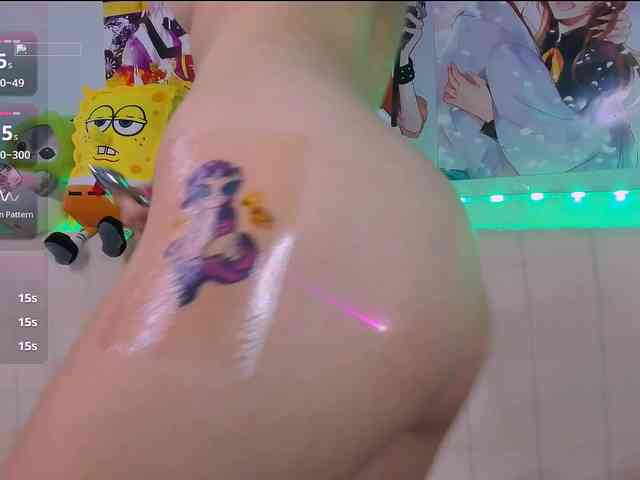KatiaNabiee webcam