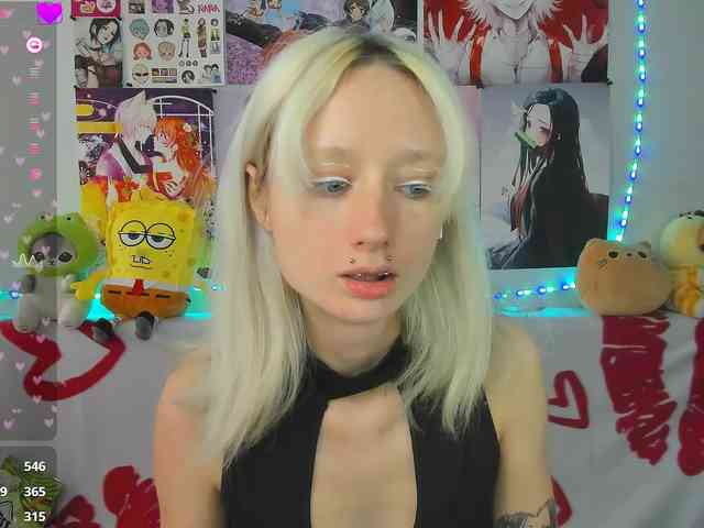 KatiaNabiee webcam