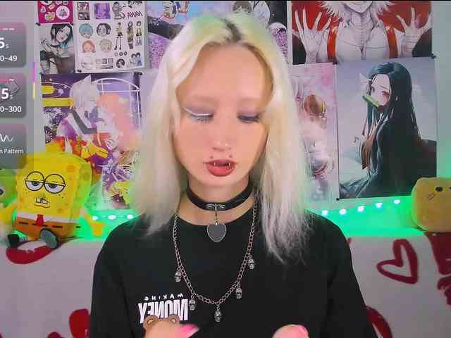 KatiaNabiee webcam