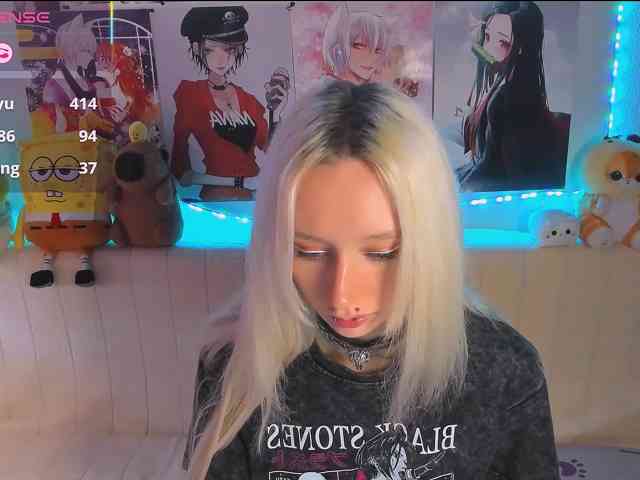 KatiaNabiee webcam