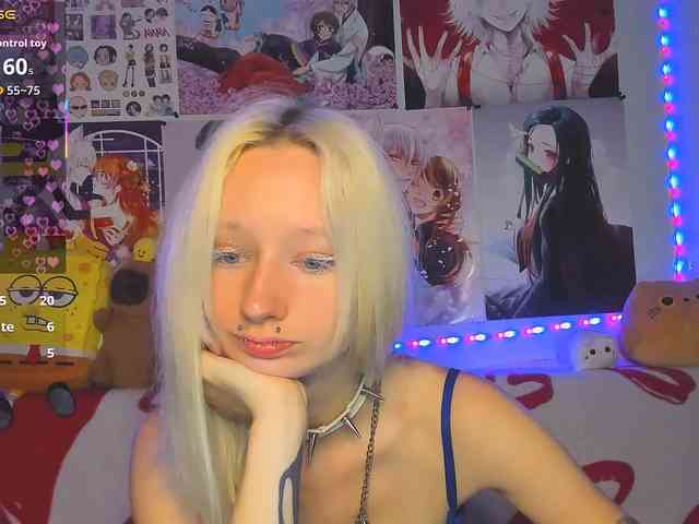 KatiaNabiee webcam