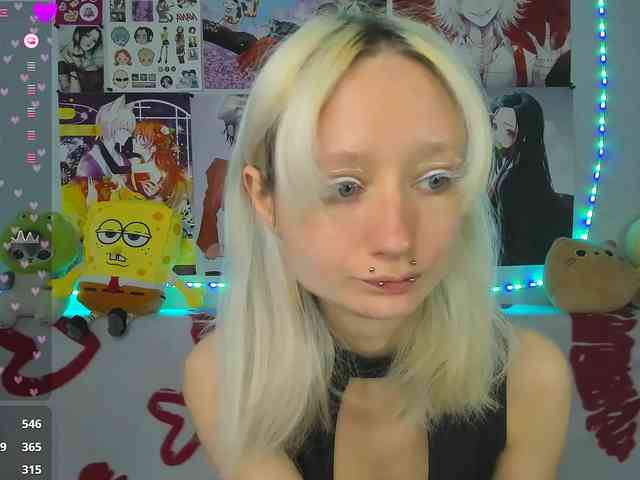 KatiaNabiee webcam