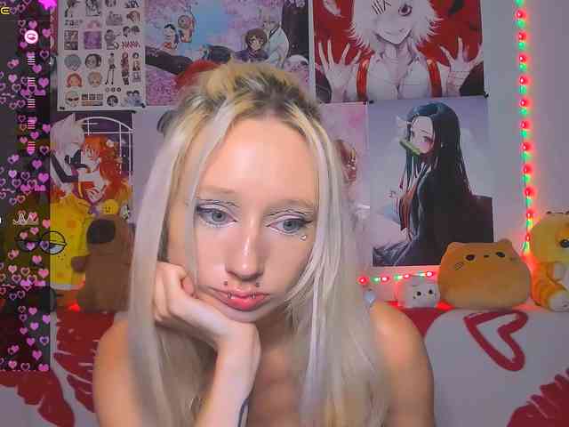 KatiaNabiee webcam