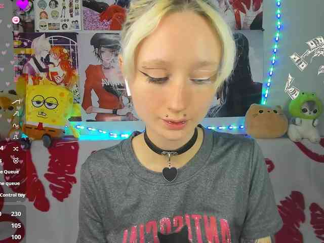 KatiaNabiee webcam