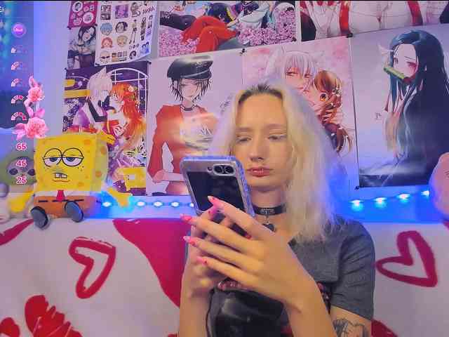 KatiaNabiee webcam
