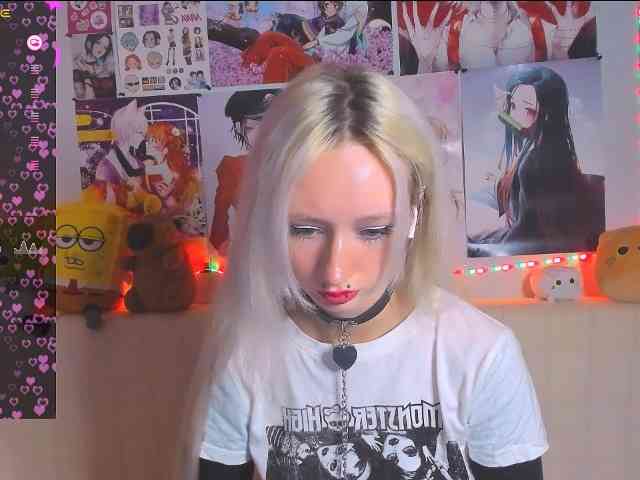 KatiaNabiee webcam