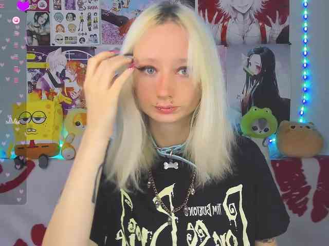 KatiaNabiee webcam