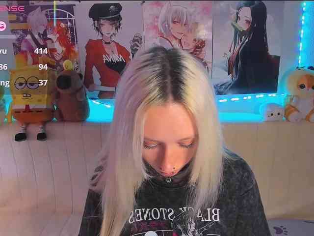 KatiaNabiee webcam