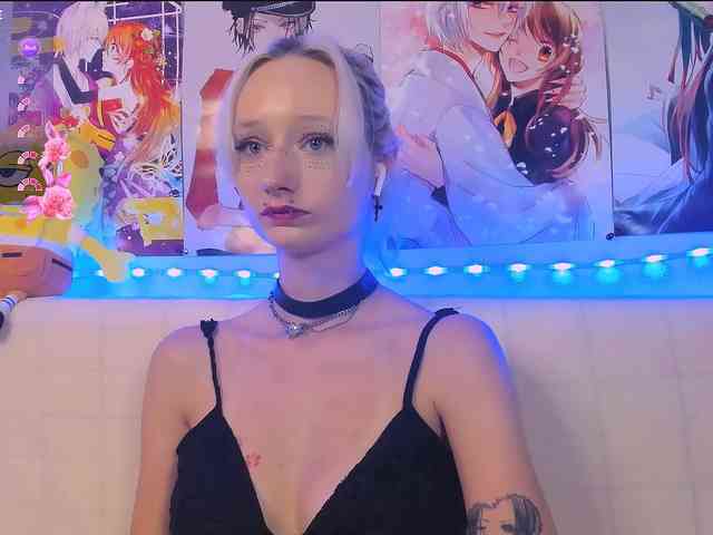 KatiaNabiee webcam