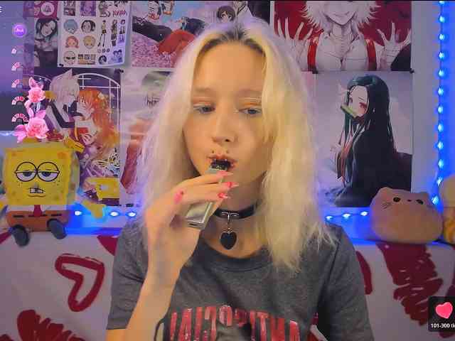 KatiaNabiee webcam