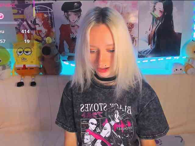 KatiaNabiee webcam