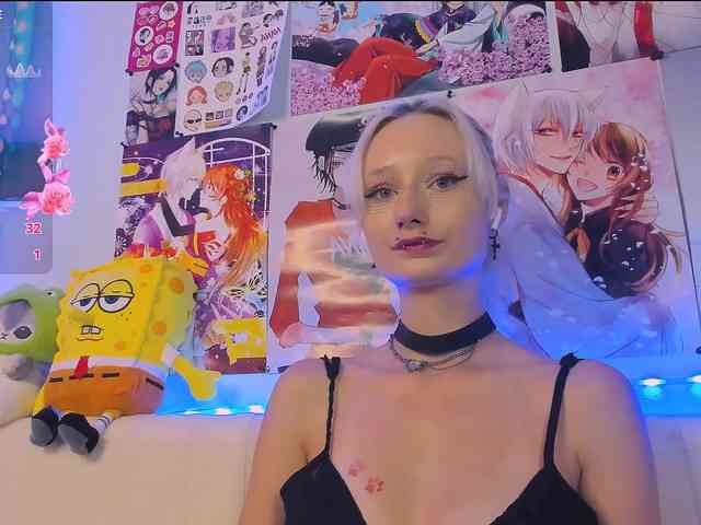 KatiaNabiee webcam