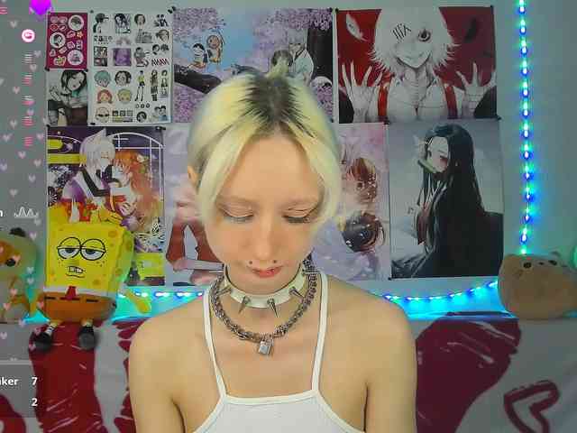 KatiaNabiee webcam