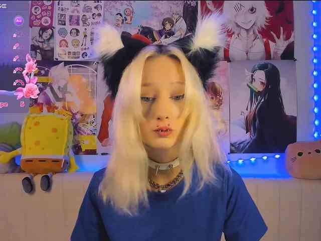 KatiaNabiee webcam