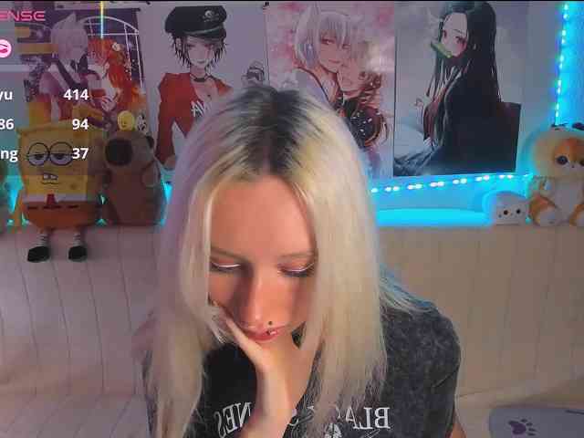 KatiaNabiee webcam