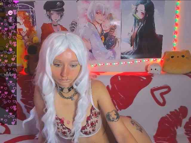 katianabiee's live room