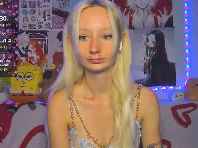 KatiaNabiee webcam