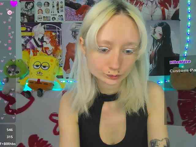 KatiaNabiee webcam