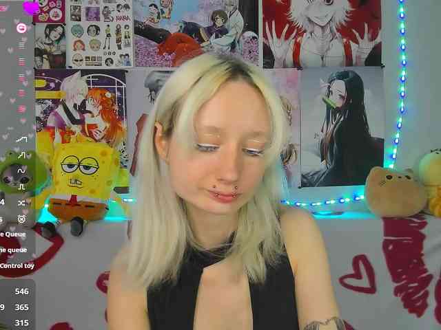 KatiaNabiee webcam