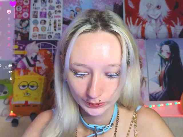 KatiaNabiee webcam