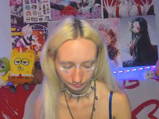 KatiaNabiee webcam
