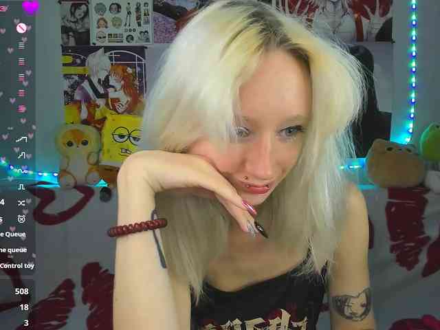 KatiaNabiee webcam
