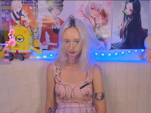 KatiaNabiee webcam