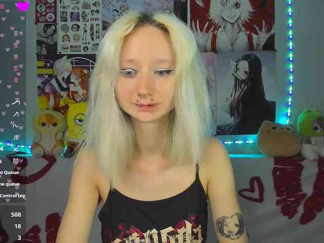 KatiaNabiee webcam