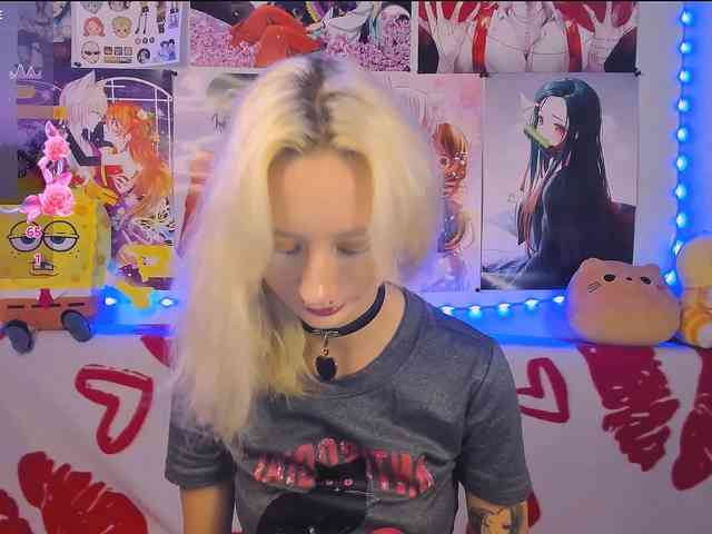 KatiaNabiee webcam