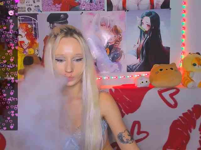 KatiaNabiee webcam
