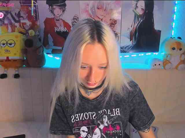 KatiaNabiee webcam
